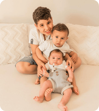 Foto do Thomas, Samuel e Davi para ensaio fotográfico